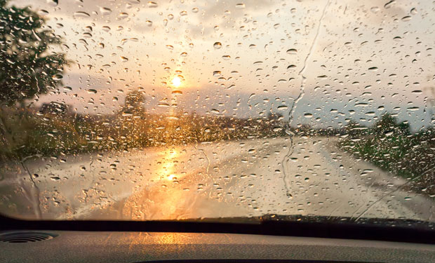 Олујно невреме погодило више градова у БиХ